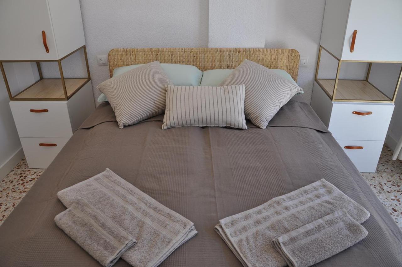 Apartamento Soleado Torrevieja Exterior photo